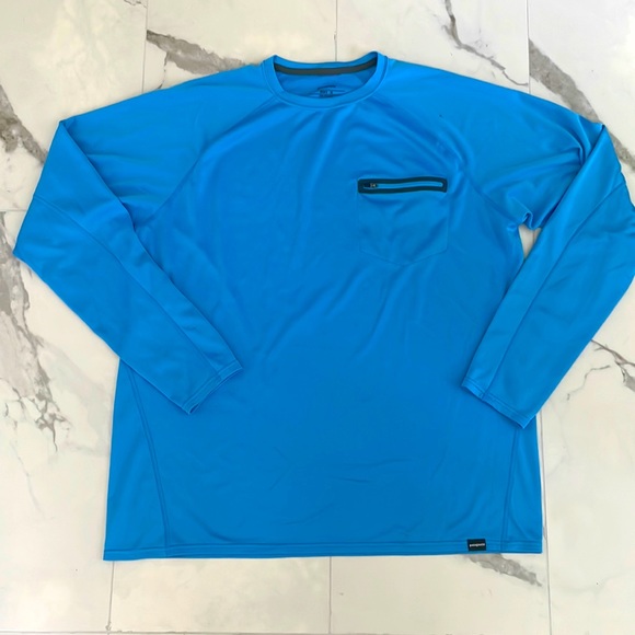 2 Sun Shirts Size XL, Patagonia, Diving Print, blue and light grey - Picture 2 of 11